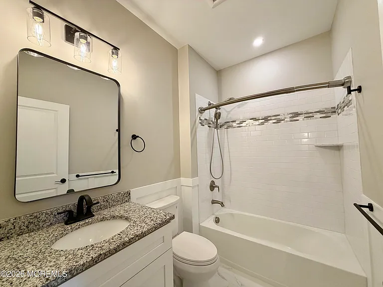 305 Spirit Way — Photo 11