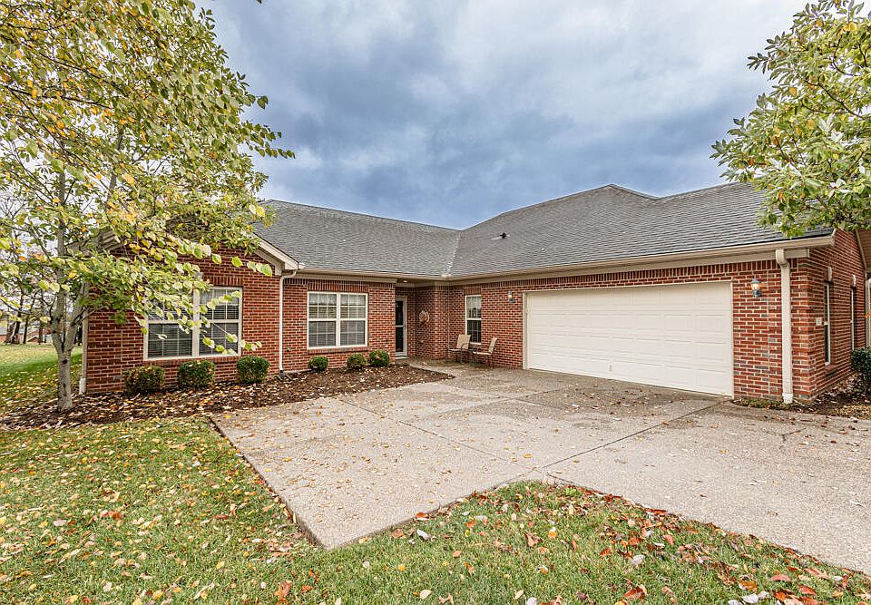 1st image of 1013 Berry Hill Dr