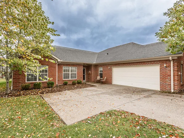 1013 Berry Hill Dr, Frankfort, KY 40601