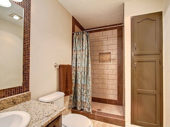 Upgraded Master Bath