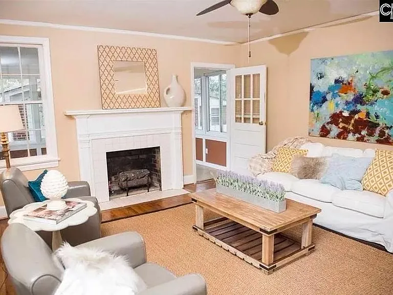 2706 Forest Dr — Photo 2