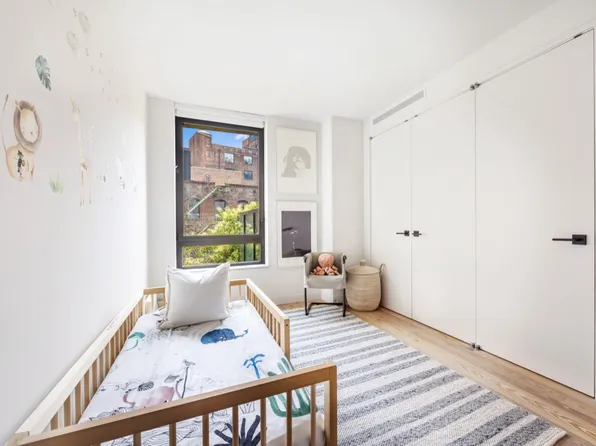 90 Furman Street image 11 of 21