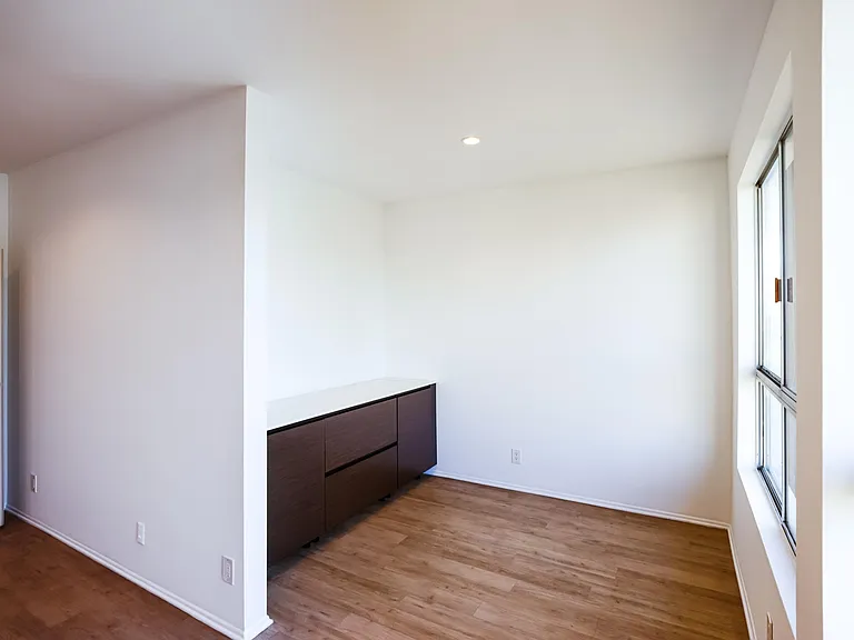 10650 Holman Ave #306 — Photo 19