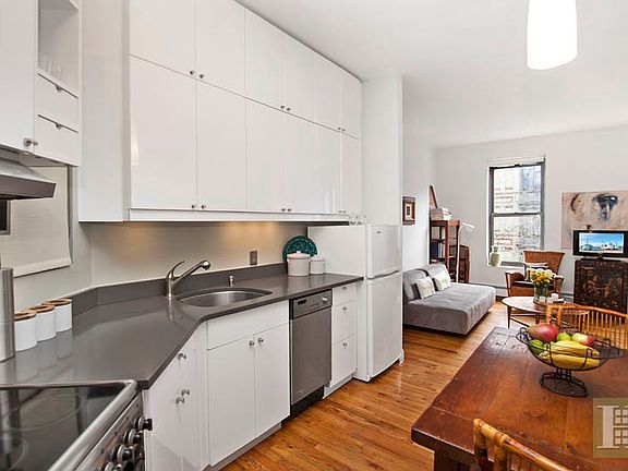 2nd image of 195 Garfield Pl APT 3P
