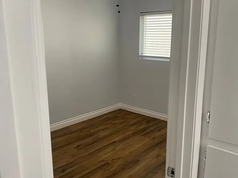 6045 Cherry Ave #1-4 — Photo 8