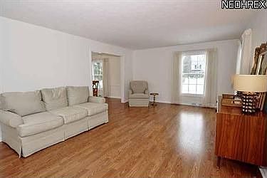 3rd image of 5333 Golfway Ln