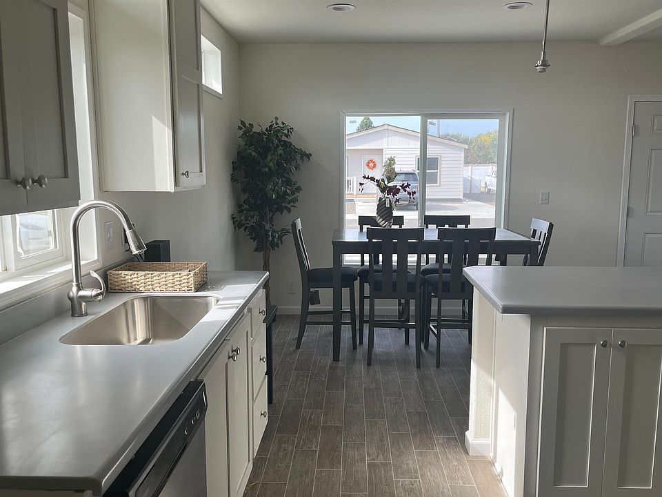 2681 E Edison Ave Sunnyside, WA Zillow