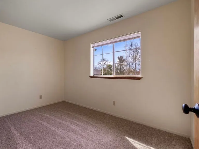 2436 Paul Minnie Ave — Photo 36