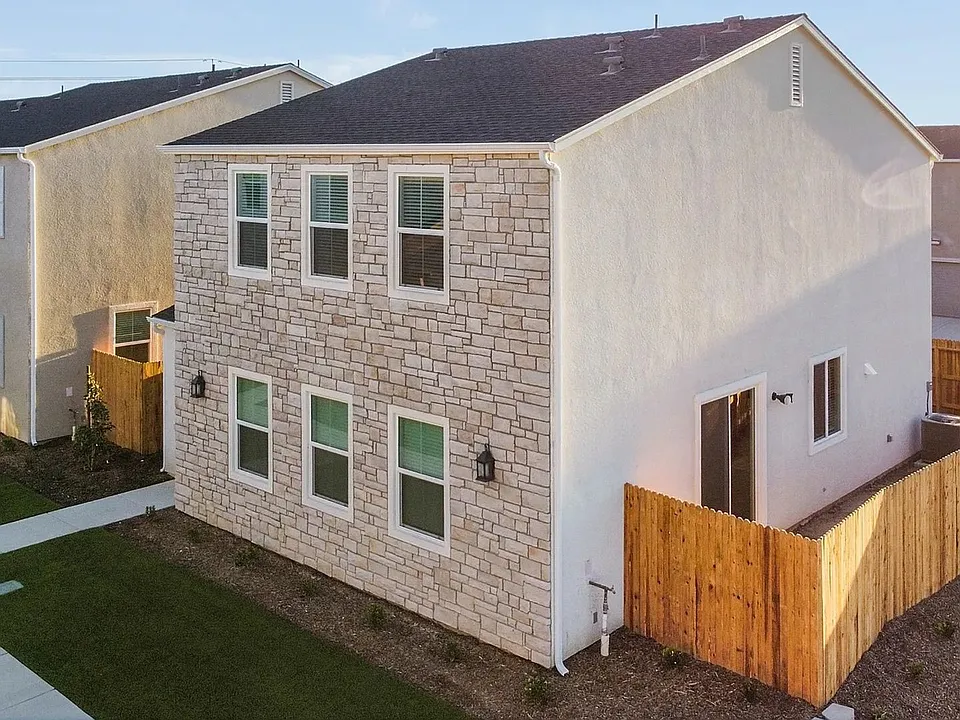 12541 Camino Glorieta