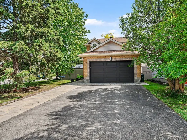 73 Malhotra Ct, Ottawa, ON K1V 1K3