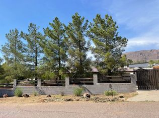 90 N Arnett Dr, Superior, AZ 85173