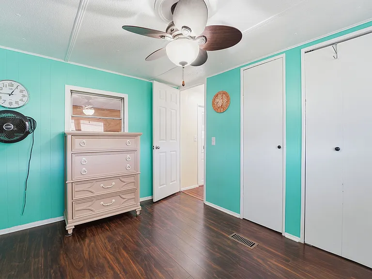 4432 Calm Harbor St — Photo 5