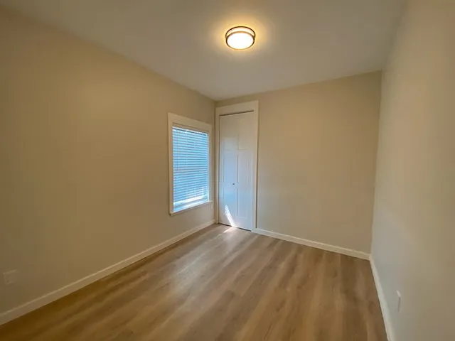 4724 7th Ave NE — Photo 18