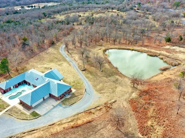268 Jones Ln, Hartshorne, OK 74547