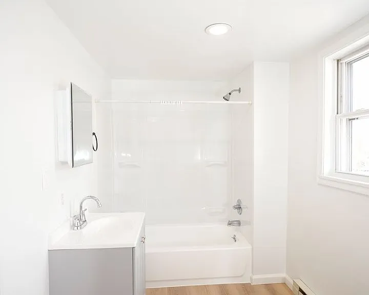334 Ann St — Photo 15