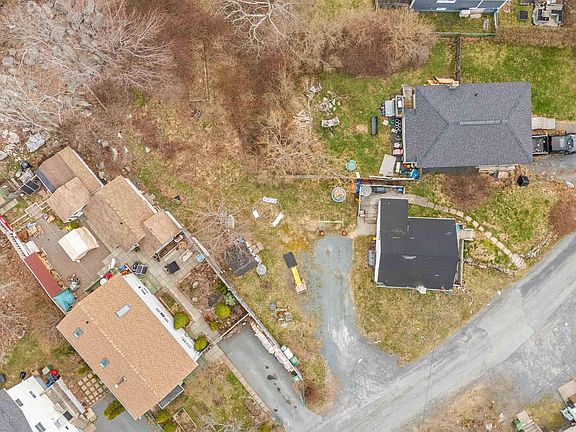4th image of 1 Trelyn Rd