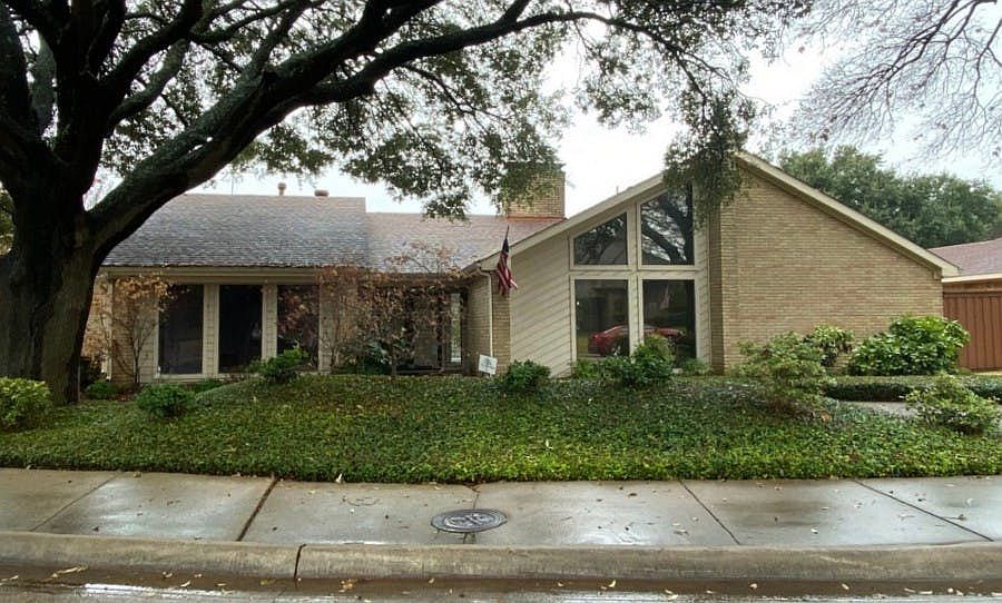 1st image of 10119 Woodlake Dr