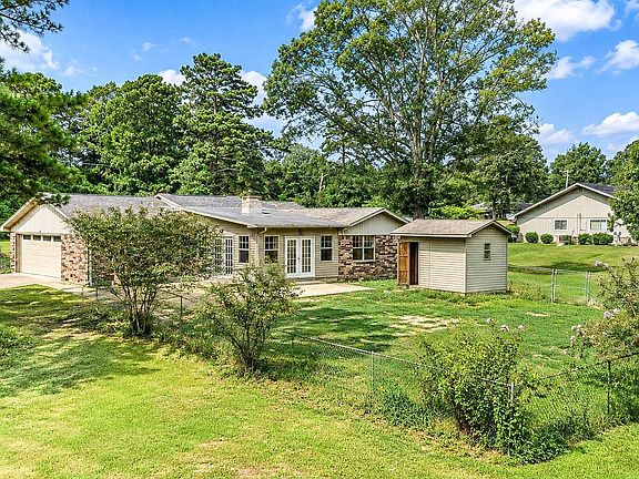 3rd image of 9003 Dyson Rd