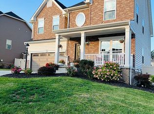 330 Oakmont Dr, Pittsburgh, PA 15229