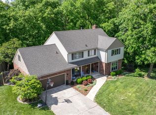 2114 W Dell Dr, Alton, IL 62002