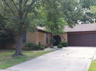 6035 Fox Ridge Dr, Memphis, TN 38115