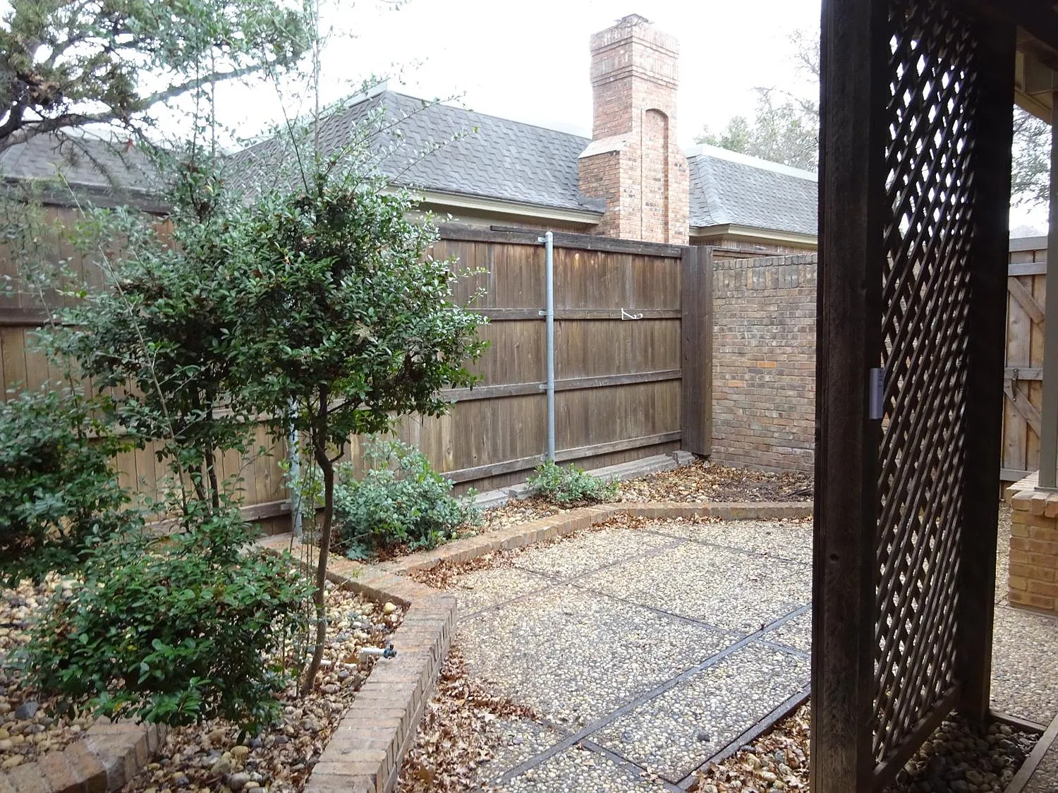 2 bed, 2195 sqft, $2,000 — Photo 4