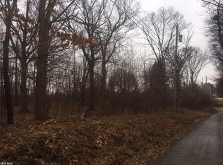 Deerford Ave Sw, Massillon, OH 44647