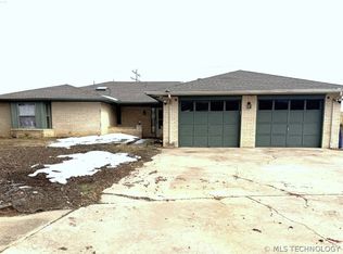 2303 Linfield Ct, Norman, OK 73071