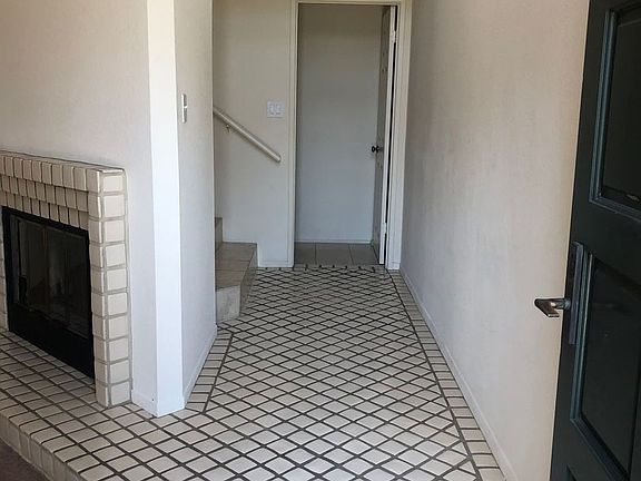 3rd image of 4353 Nobel Dr Unit 66