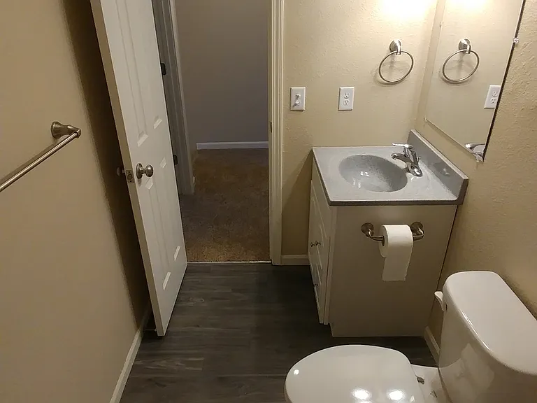2802 Sutton Pl #2802 — Photo 26