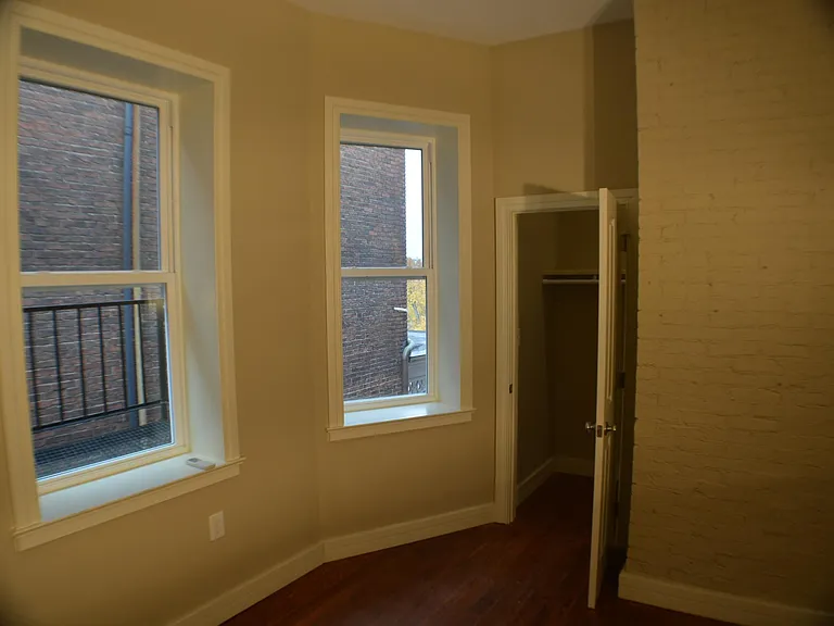 1323 Eutaw Pl #3R — Photo 5