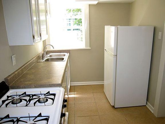 5th image of 7717 1/2 Green St