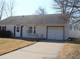 1013 Maplepark Dr, Champaign, IL 61821