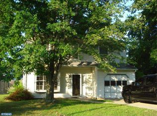 44 Edinburgh Rd, Blackwood, NJ 08012