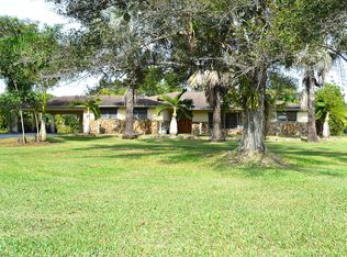 16221 SW 53rd St, Southwest Ranches, FL 33331