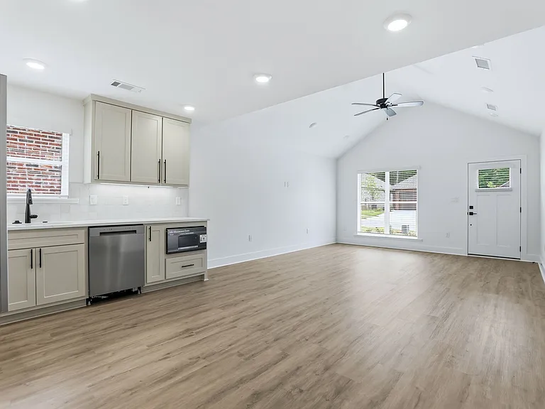 13501 Teton Dr — Photo 11