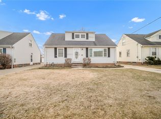 30018 Warren Rd, Wickliffe, OH 44092