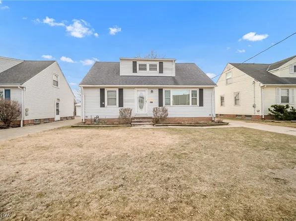 30018 Warren Rd, Wickliffe, OH 44092