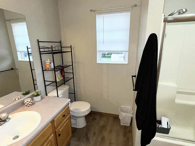 1802-1804 Laurel Hill Pl — Photo 35