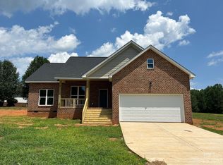 2434 Green Valley Ct, Vale, NC 28168