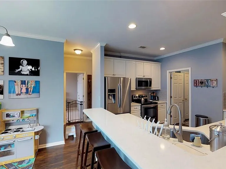 9243 Whispine Ct — Photo 16
