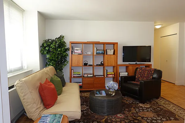 Rented by Carnegie Hill Place | media 24