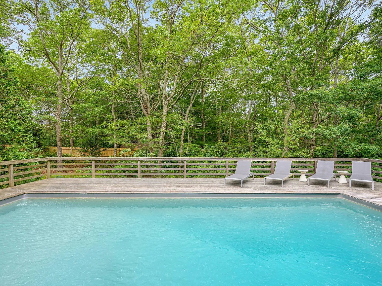 Renovated Southampton Rental With Heated Pool — Photo 2