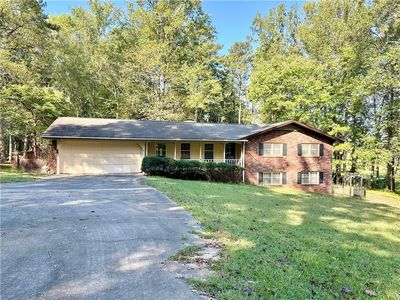 3363 Demooney Rd, Atlanta, GA, 30349