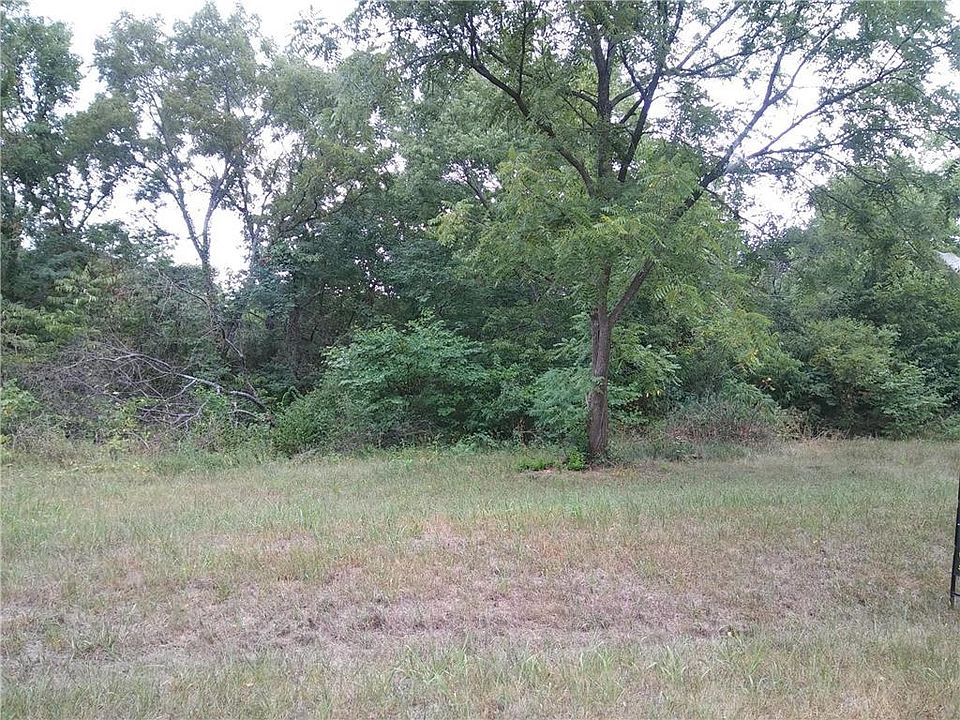 1st image of 12922 Northview Ln