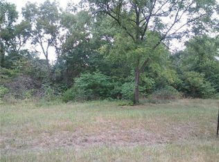 12922 Northview Ln, Wood Heights, MO 64024
