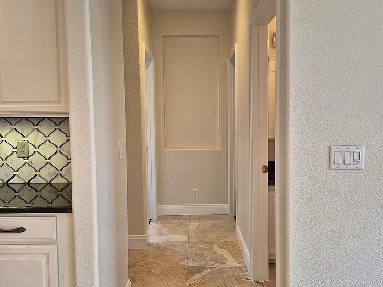 2988 Marbella Dr — Photo 38