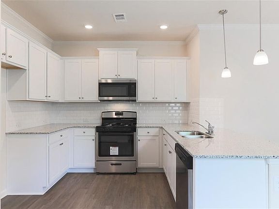 5th image of 5698 Cricket Melody Ln