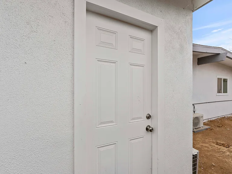 37863 Melton Ave #1/2 — Photo 12