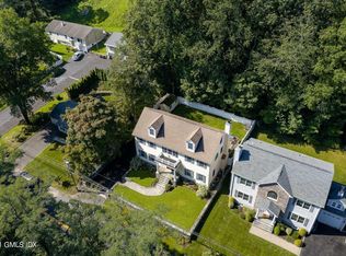 26 Caroline Pl, Greenwich, CT 06831